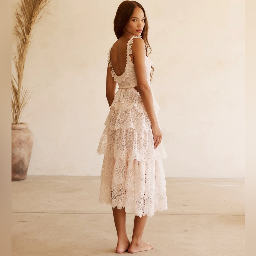 NEW BTB Los Angeles Alana Lace Maxi Dress - Picture 3 of 7